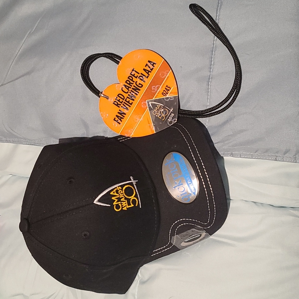 CMA Awards 50th anniversary Hat with pick and Red Carpet lanyard
